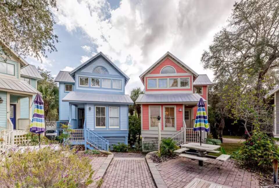 Cozy Nature Escape with Resort Amenities | Boat Rental Available - Steinhatchee, Florida