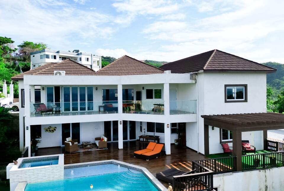 Rising Sun Estate|Elegant Caribbean Retreat - Montego Bay, Jamaica