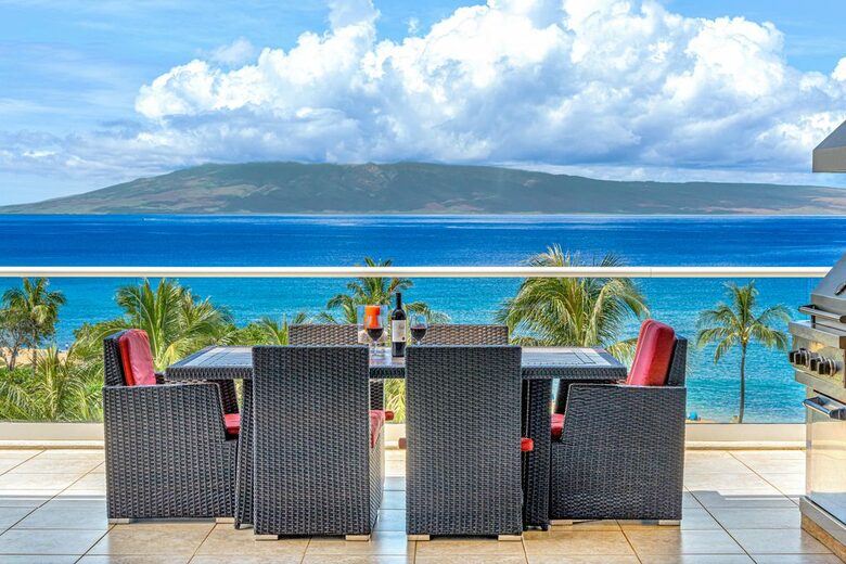 Honua Kai Corner Retreat with Wraparound Balcony - Lahaina, Hawaii