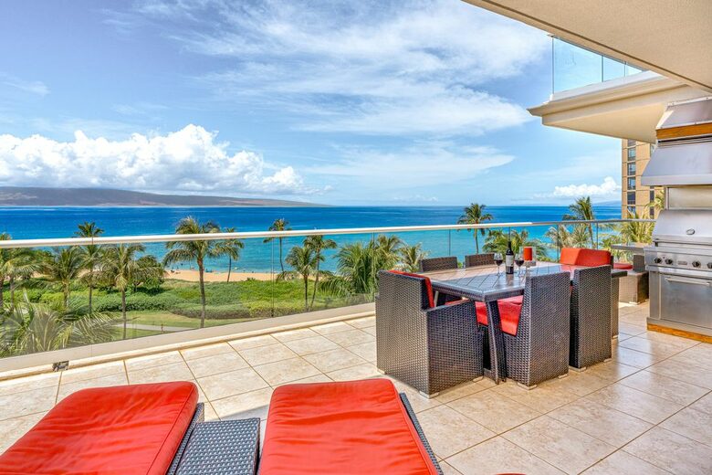 Honua Kai Corner Retreat with Wraparound Balcony - Lahaina, Hawaii