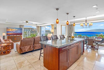 Honua Kai Corner Retreat with Wraparound Balcony - Lahaina, Hawaii