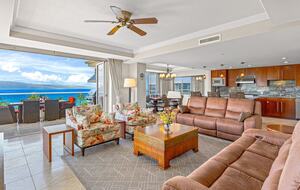 Honua Kai Corner Retreat with Wraparound Balcony - Lahaina, Hawaii