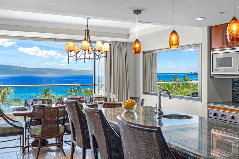 Honua Kai Corner Retreat with Wraparound Balcony - Lahaina, Hawaii