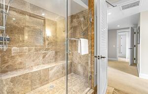 Honua Kai Corner Retreat with Wraparound Balcony - Lahaina, Hawaii