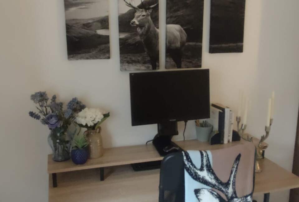 18th-Century Seaside Cottage Steps from the Beach - Limekilns Fife, United Kingdom