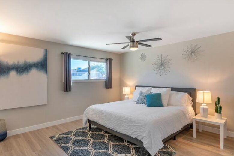 Modern Desert Retreat in Old Town Scottsdale - Scottsdale, Arizona