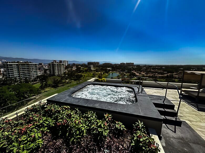 Oceanview Comfort in a Resort-Style Setting - Puerto Vallarta, Mexico