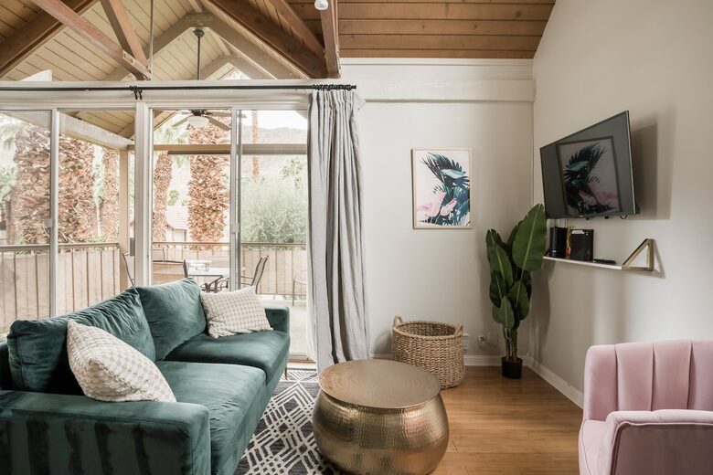 Stylish Indian Wells Studio with Mountain Views - Indian Wells, California