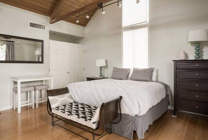 Stylish Indian Wells Studio with Mountain Views - Indian Wells, California