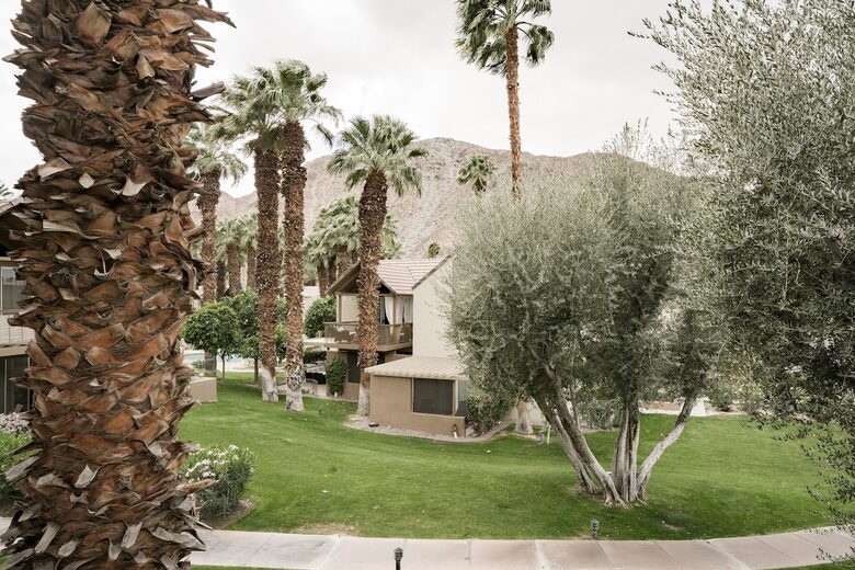 Stylish Indian Wells Studio with Mountain Views - Indian Wells, California