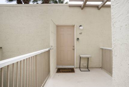 Stylish Indian Wells Studio with Mountain Views - Indian Wells, California