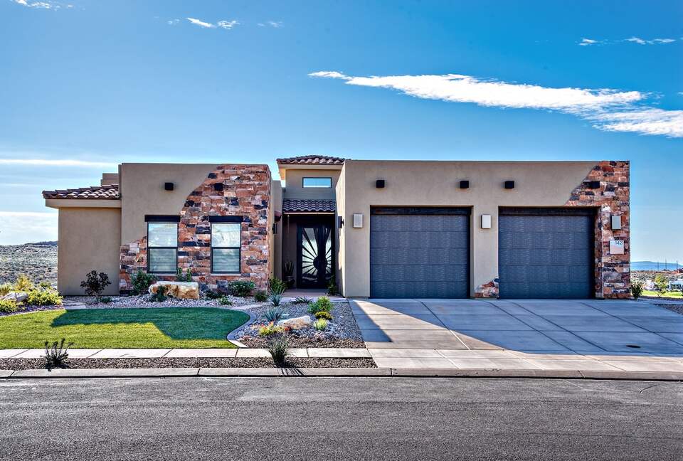 Luxury Two-Story Home with Hot Tub and Outdoor Living Spaces - St. George, Utah
