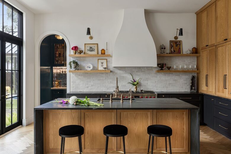 East Austin meets New Orleans - Austin, Texas