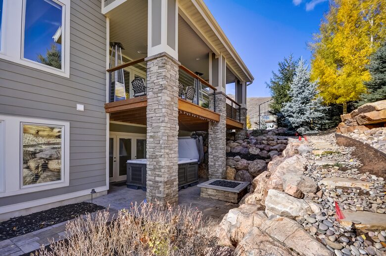 Elegant Midway Retreat with Alpine Views Close to Deer Valley Ski Resort - Midway, Utah