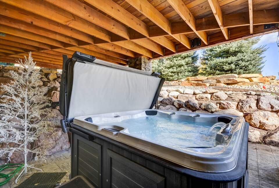 Elegant Midway Retreat with Alpine Views Close to Deer Valley Ski Resort - Midway, Utah