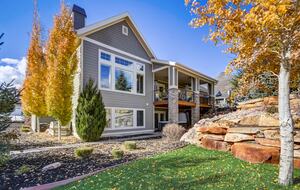Elegant Midway Retreat with Alpine Views Close to Deer Valley Ski Resort - Midway, Utah