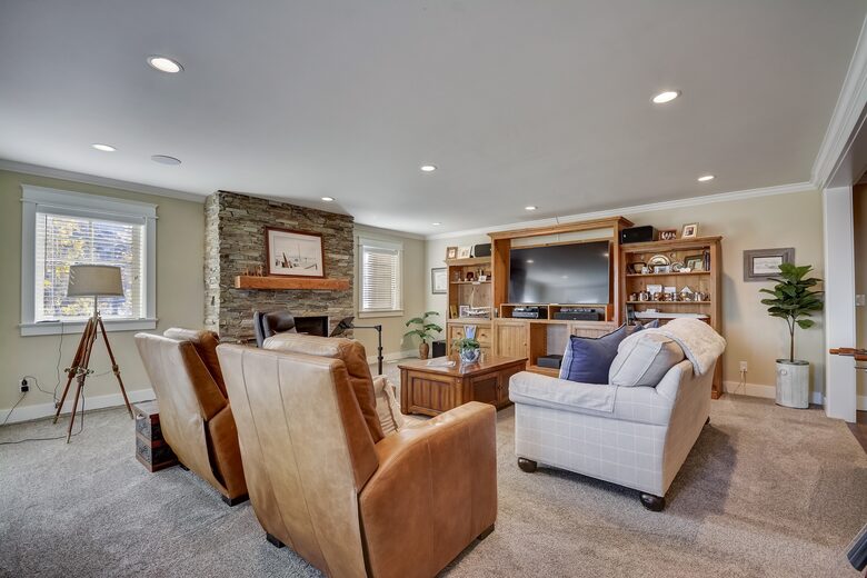 Elegant Midway Retreat with Alpine Views Close to Deer Valley Ski Resort - Midway, Utah