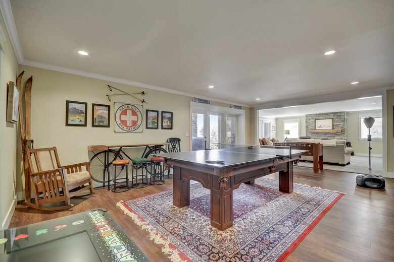 Elegant Midway Retreat with Alpine Views Close to Deer Valley Ski Resort - Midway, Utah