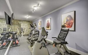 Elegant Midway Retreat with Alpine Views Close to Deer Valley Ski Resort - Midway, Utah