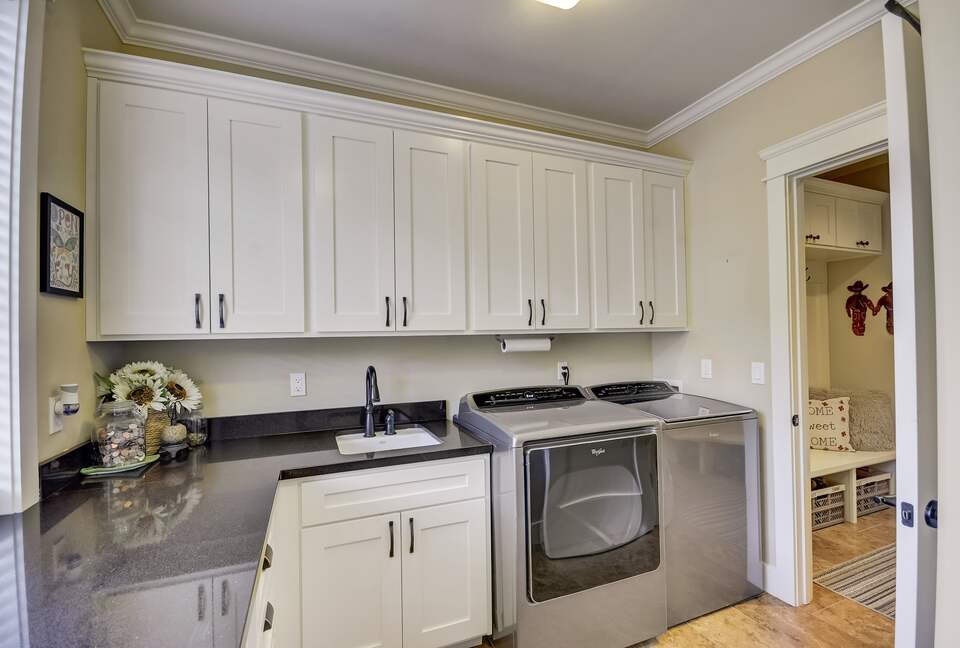 Elegant Midway Retreat with Alpine Views Close to Deer Valley Ski Resort - Midway, Utah
