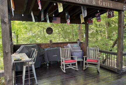Grilling porch