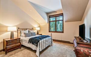Mountain Majesty Meets Golfside Luxury | Cordillera - Vail Valley - Edwards, Colorado