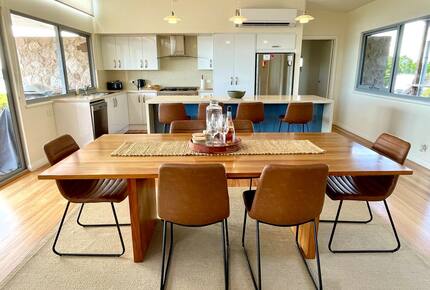 Bushland Elegance on Pelican Lagoon - Pelican Lagoon, Australia