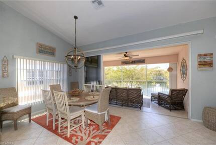 Serene Florida Retreat in a Gated Community - Naples, Florida