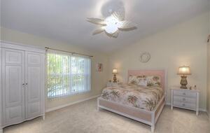 Serene Florida Retreat in a Gated Community - Naples, Florida