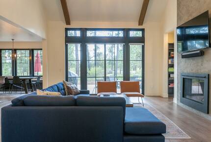 A Luxe Sunriver Family Retreat - Bend, Oregon