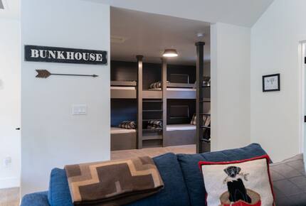 A Luxe Sunriver Family Retreat - Bend, Oregon