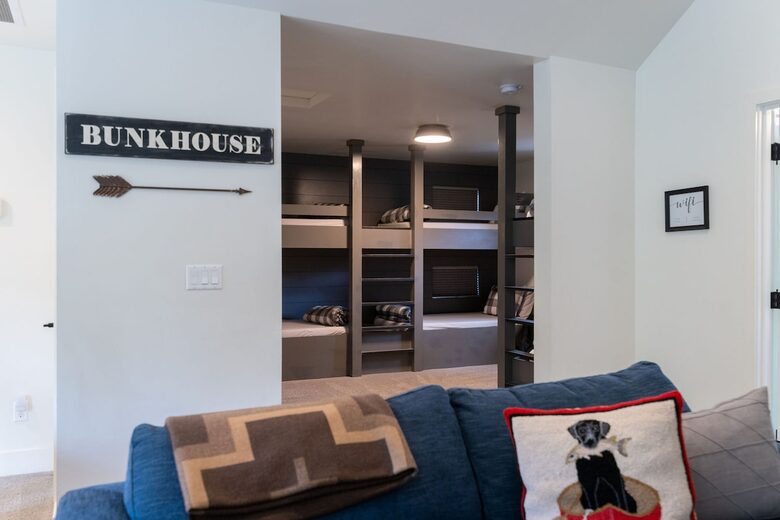 A Luxe Sunriver Family Retreat - Bend, Oregon