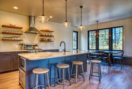 A Luxe Sunriver Family Retreat - Bend, Oregon