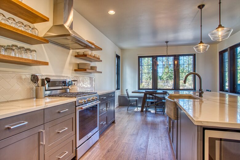 A Luxe Sunriver Family Retreat - Bend, Oregon