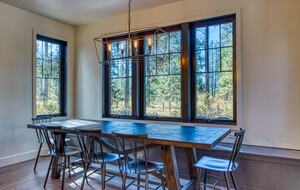 A Luxe Sunriver Family Retreat - Bend, Oregon