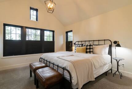 A Luxe Sunriver Family Retreat - Bend, Oregon