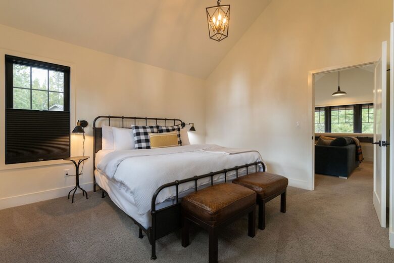 A Luxe Sunriver Family Retreat - Bend, Oregon