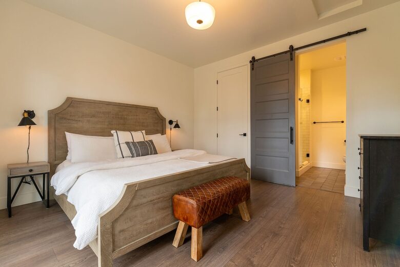 A Luxe Sunriver Family Retreat - Bend, Oregon