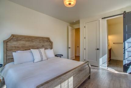 A Luxe Sunriver Family Retreat - Bend, Oregon