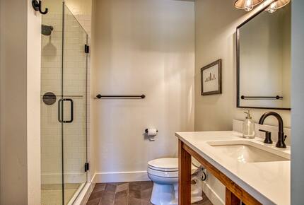 A Luxe Sunriver Family Retreat - Bend, Oregon