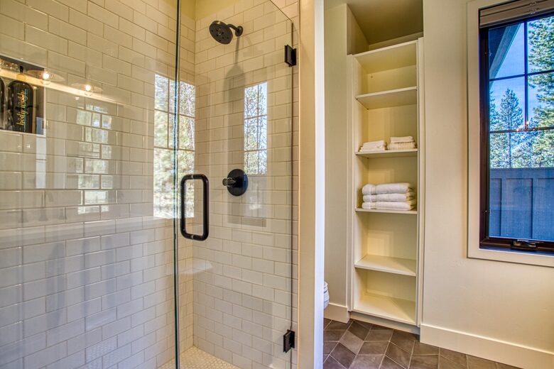 A Luxe Sunriver Family Retreat - Bend, Oregon