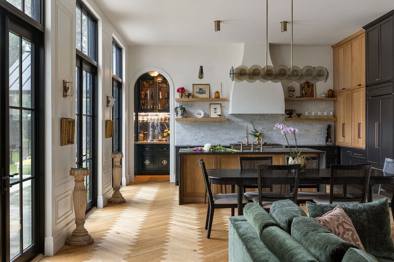 East Austin meets New Orleans - Austin, Texas