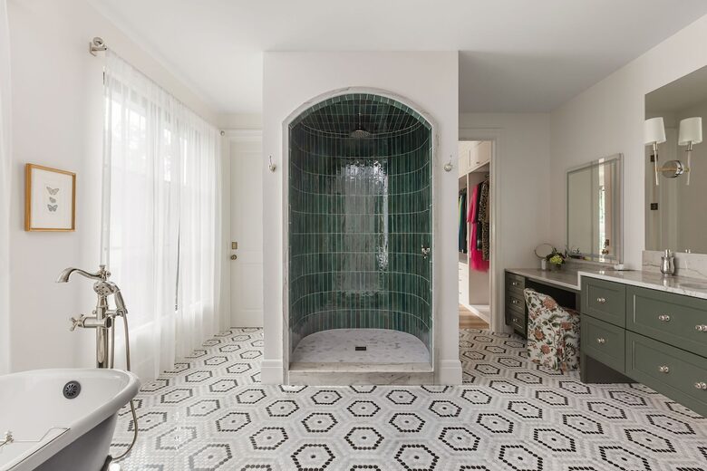 East Austin meets New Orleans - Austin, Texas