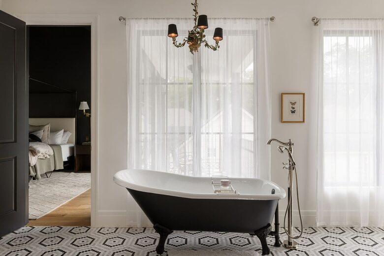 East Austin meets New Orleans - Austin, Texas