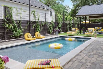 East Austin meets New Orleans - Austin, Texas