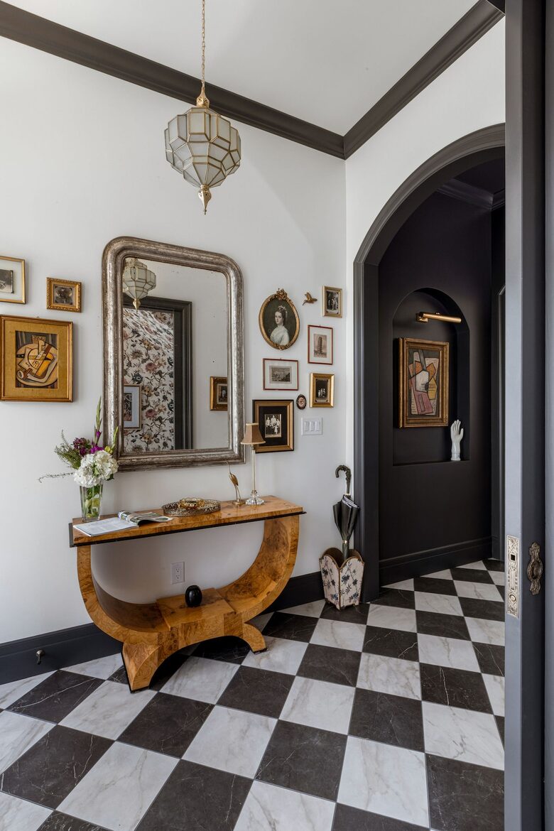 East Austin meets New Orleans - Austin, Texas