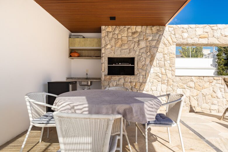 Elegant Florianópolis Villa with Private Pool & Gardens - Florianópolis, Brazil