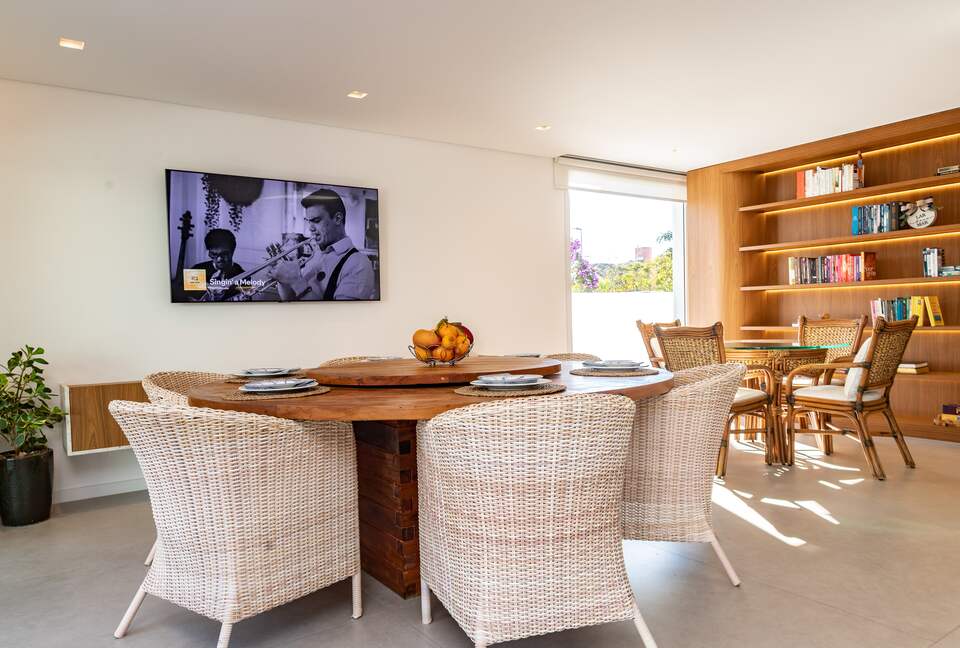 Elegant Florianópolis Villa with Private Pool & Gardens - Florianópolis, Brazil