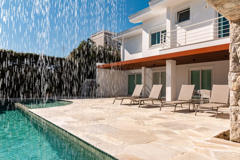 Elegant Florianópolis Villa with Private Pool & Gardens - Florianópolis, Brazil