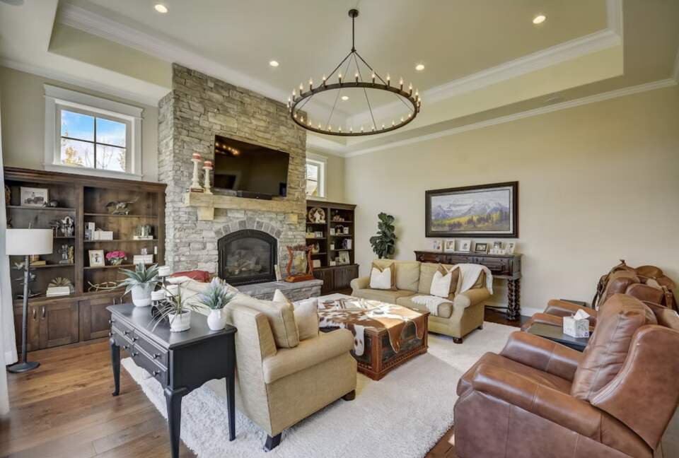 Elegant Midway Retreat with Alpine Views Close to Deer Valley Ski Resort - Midway, Utah